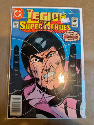 The Legion Of Super-Heros (Issue 297)