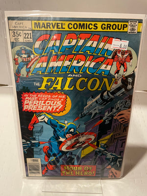Captain America (Issue 221)